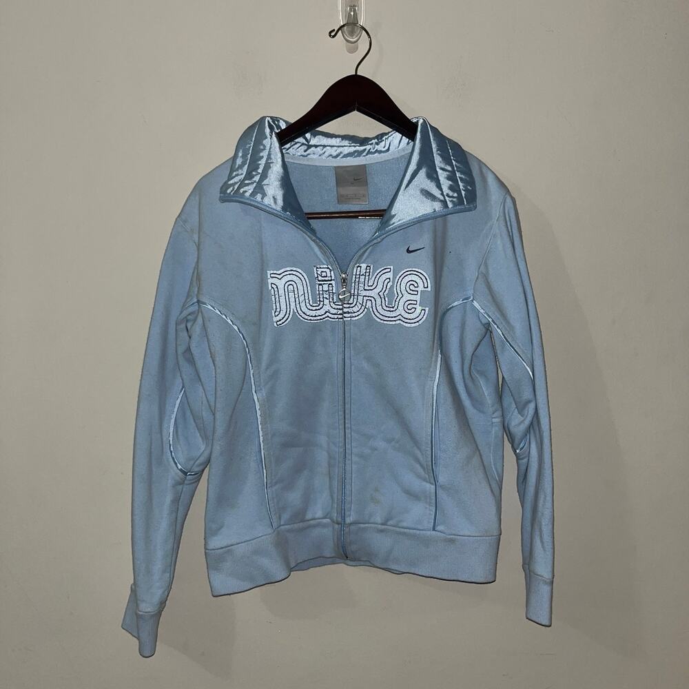 90’s Nike Spell Out Satin Detail Baby Blue Full Zip Tennis Track Jacket (0662)